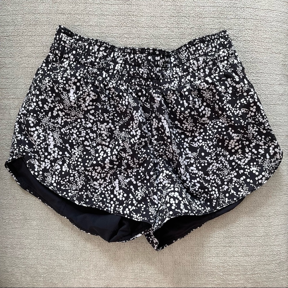 lululemon Choose A Side Short in black and white 🤍 - Picture 4 of 4